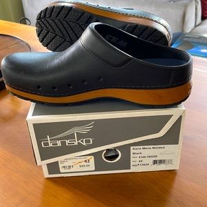 Dansko Size 42 Kane Mens Molded clog New